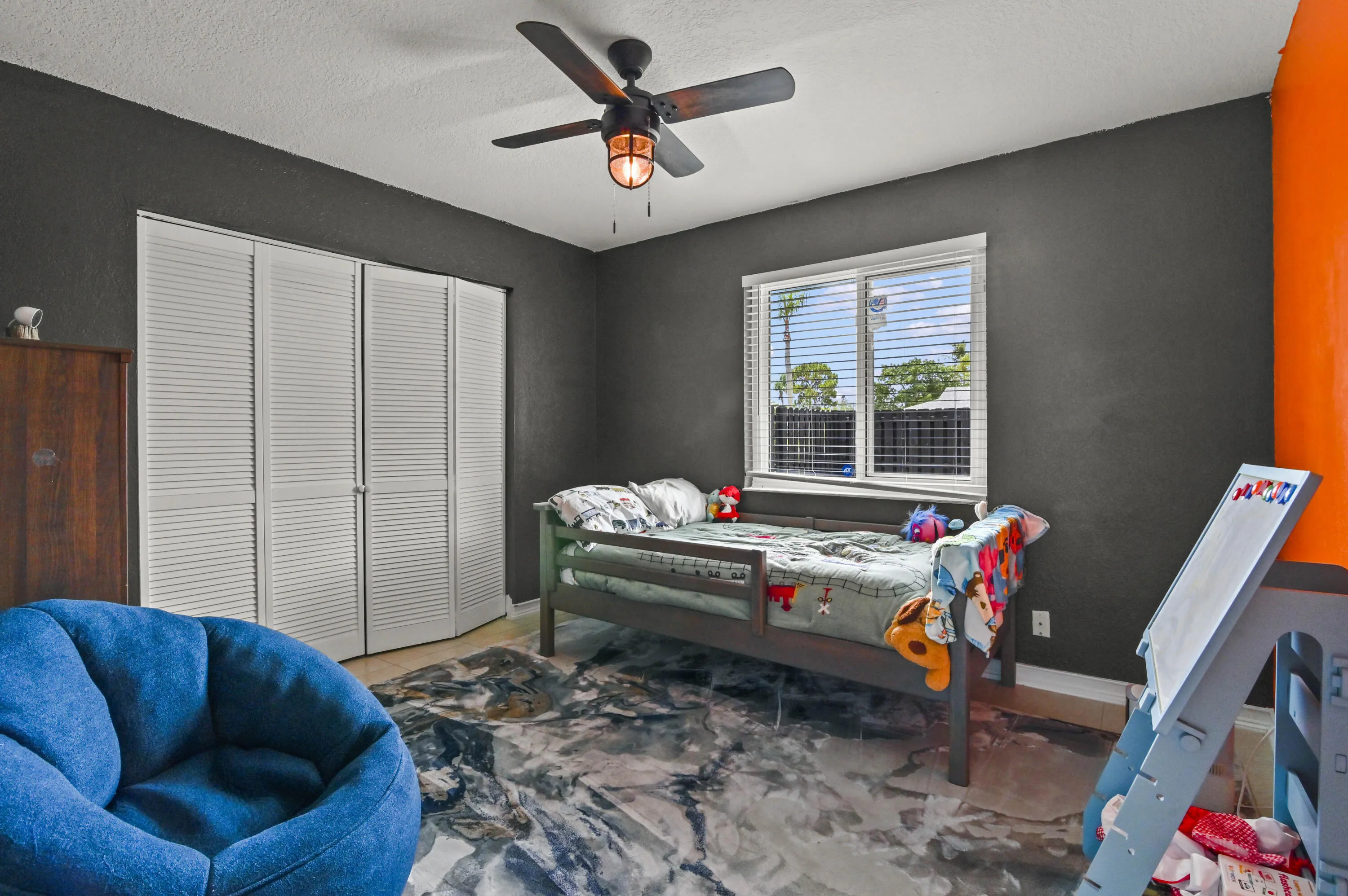 22 Bedroom 01_1