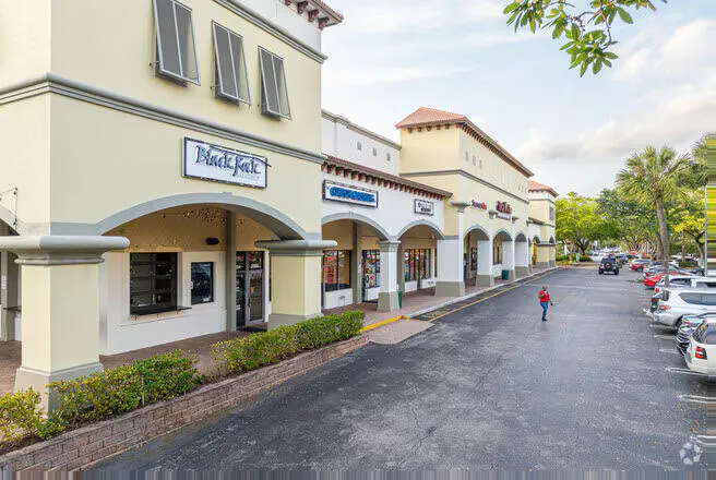 Coral Springs City Center is in walking distance.