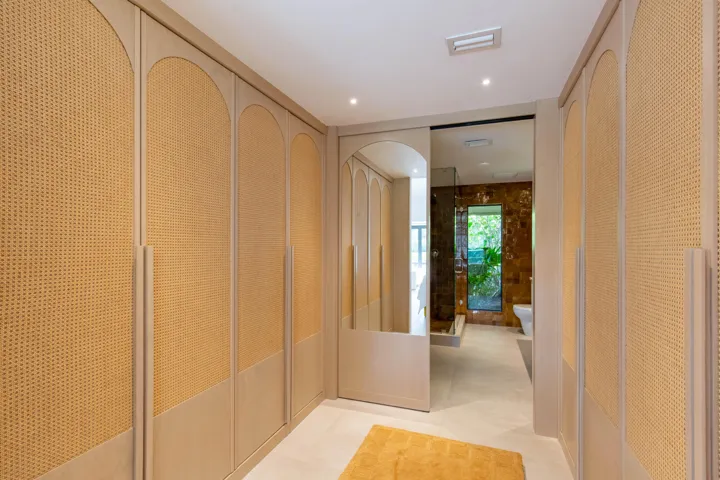 Custom closets