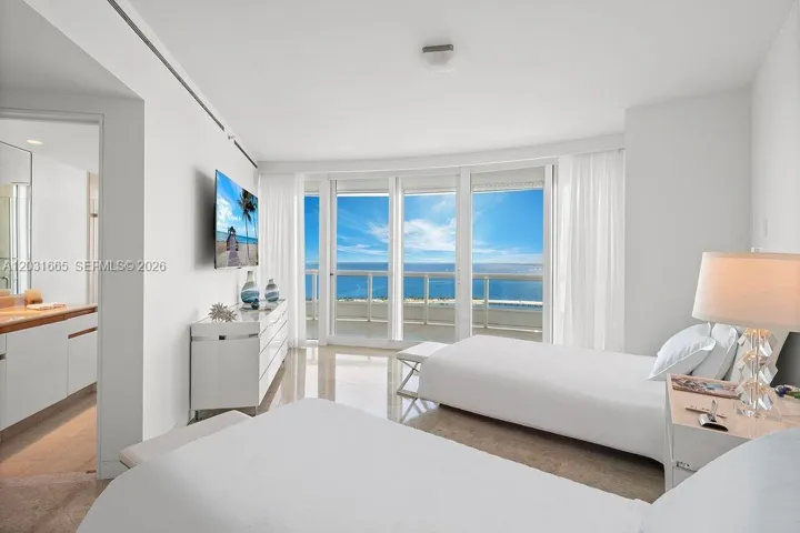 Ensuite Bedroom #3