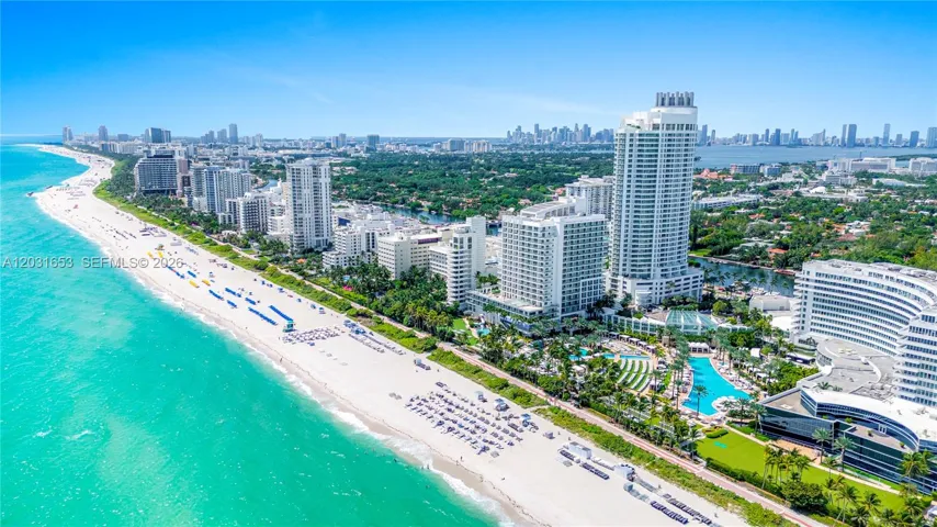 Fontainebleau II & III resort