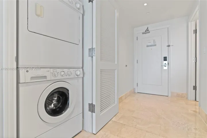 Washer & dryer