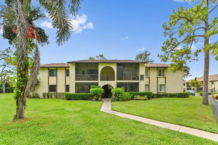 01 Front 01