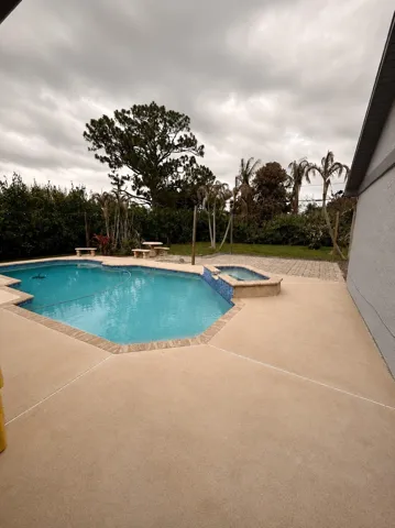 Pic 20 Pool 2
