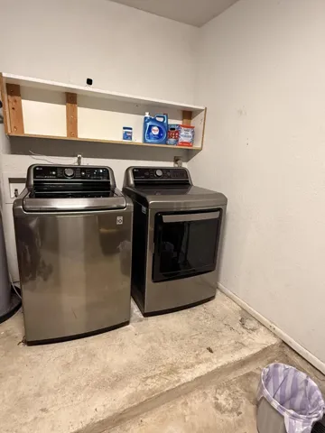 Pic 6 washer dryer