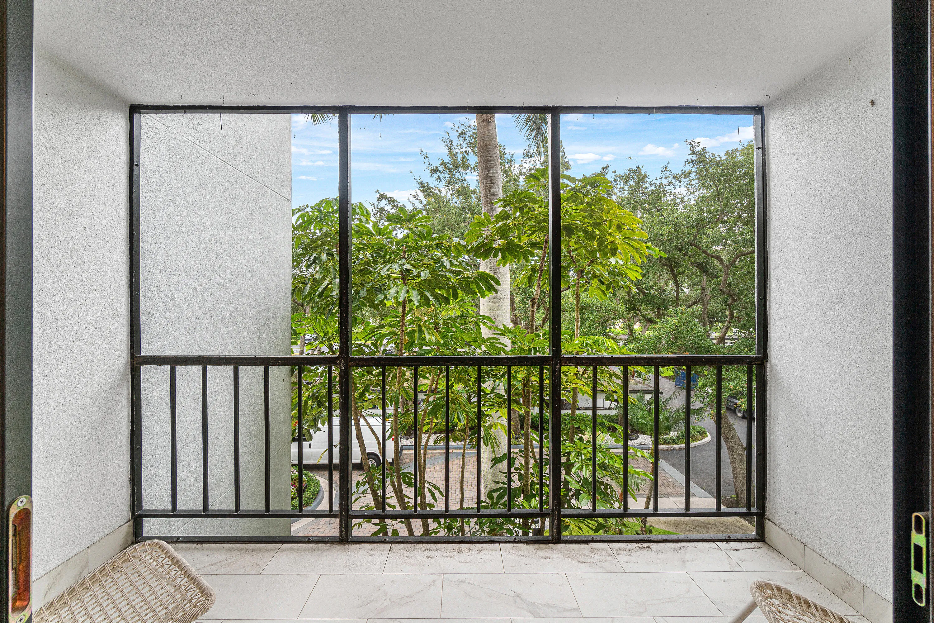 025-7768LakesideBoulevard-533-BocaRaton-