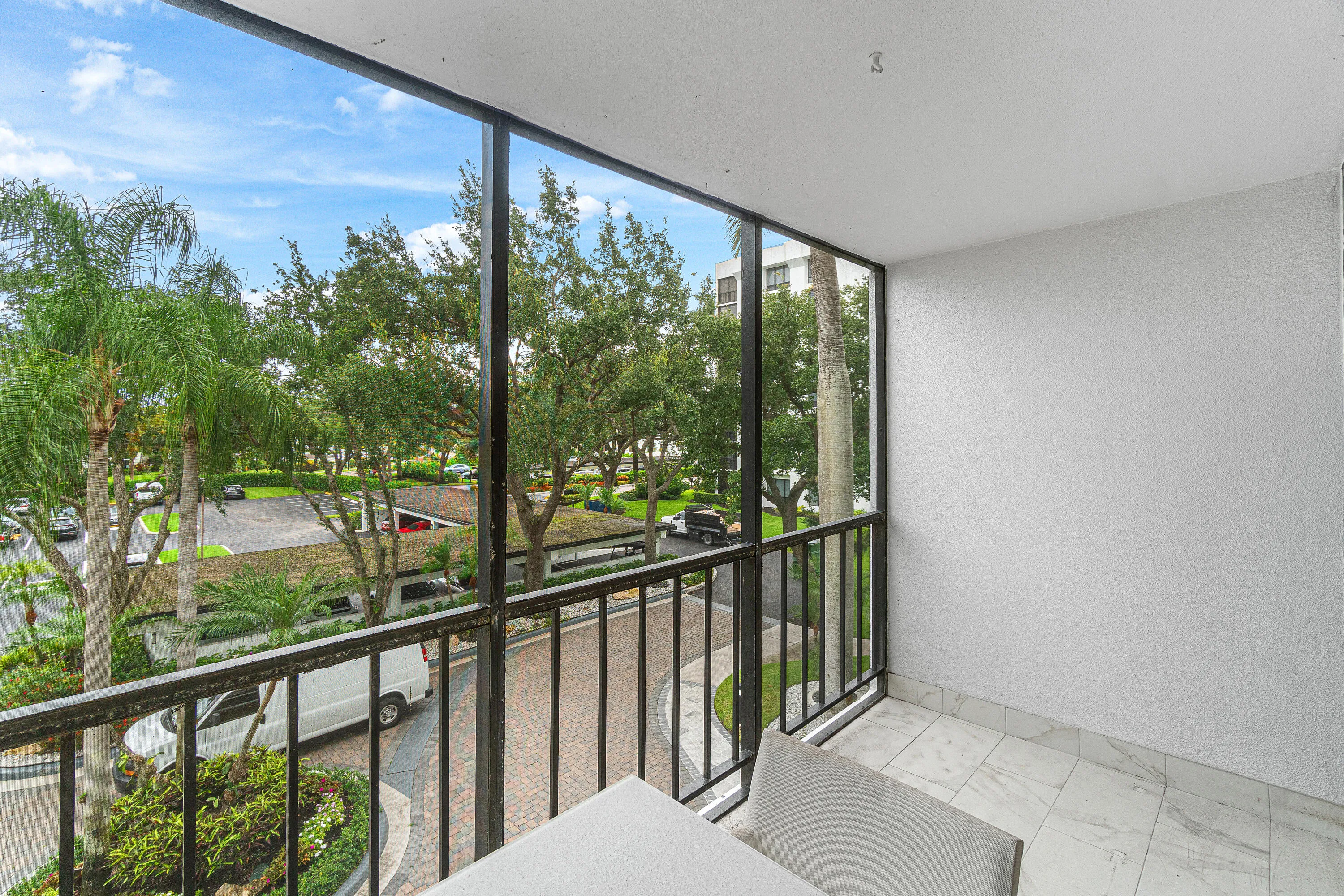 015-7768LakesideBoulevard-533-BocaRaton-