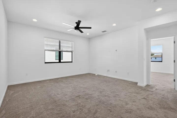22-web-or-mls-F14A8596