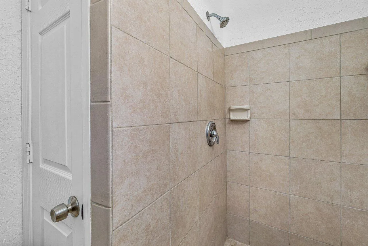 013-751HummingbirdWay-Unit1-NorthPalmBea