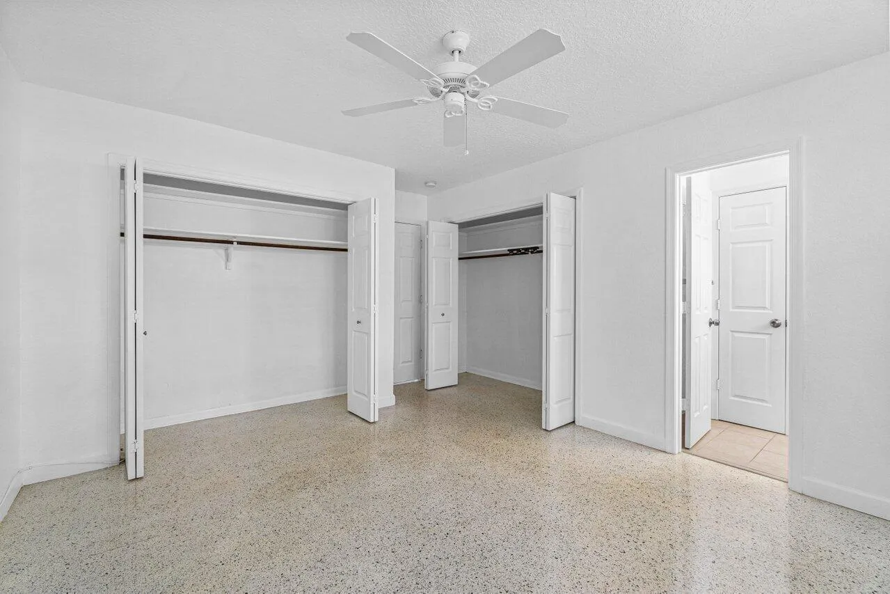 011-751HummingbirdWay-Unit1-NorthPalmBea