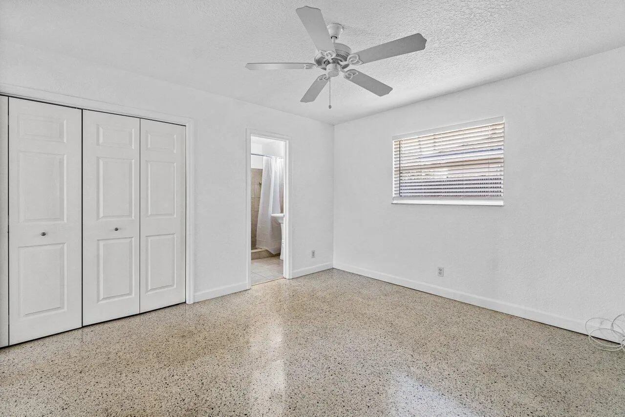 008-751HummingbirdWay-Unit1-NorthPalmBea