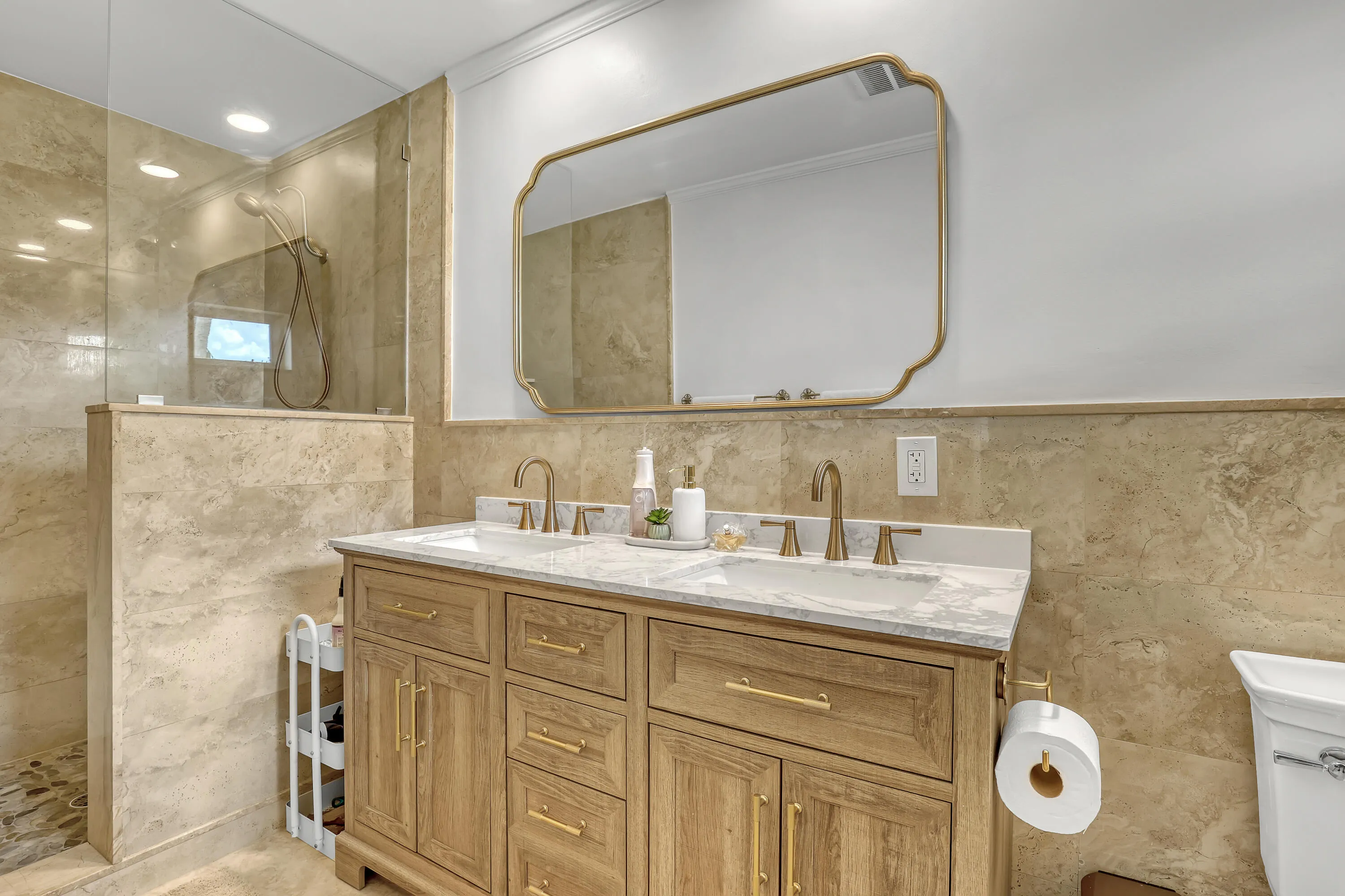 561 Anchorage (25)