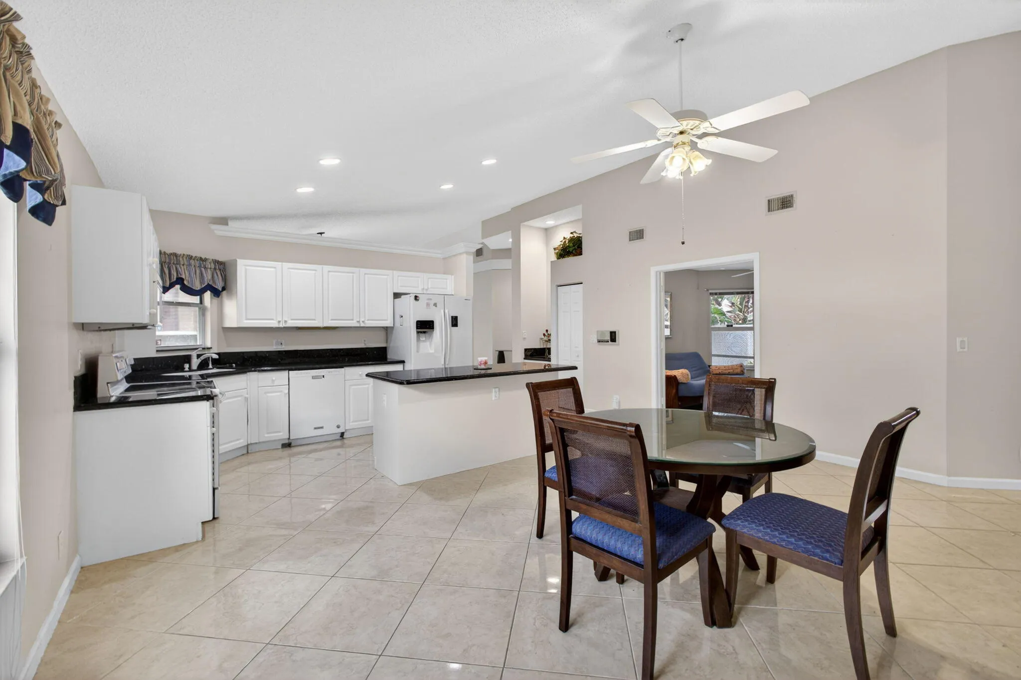 25-web-or-mls-5D1A9408