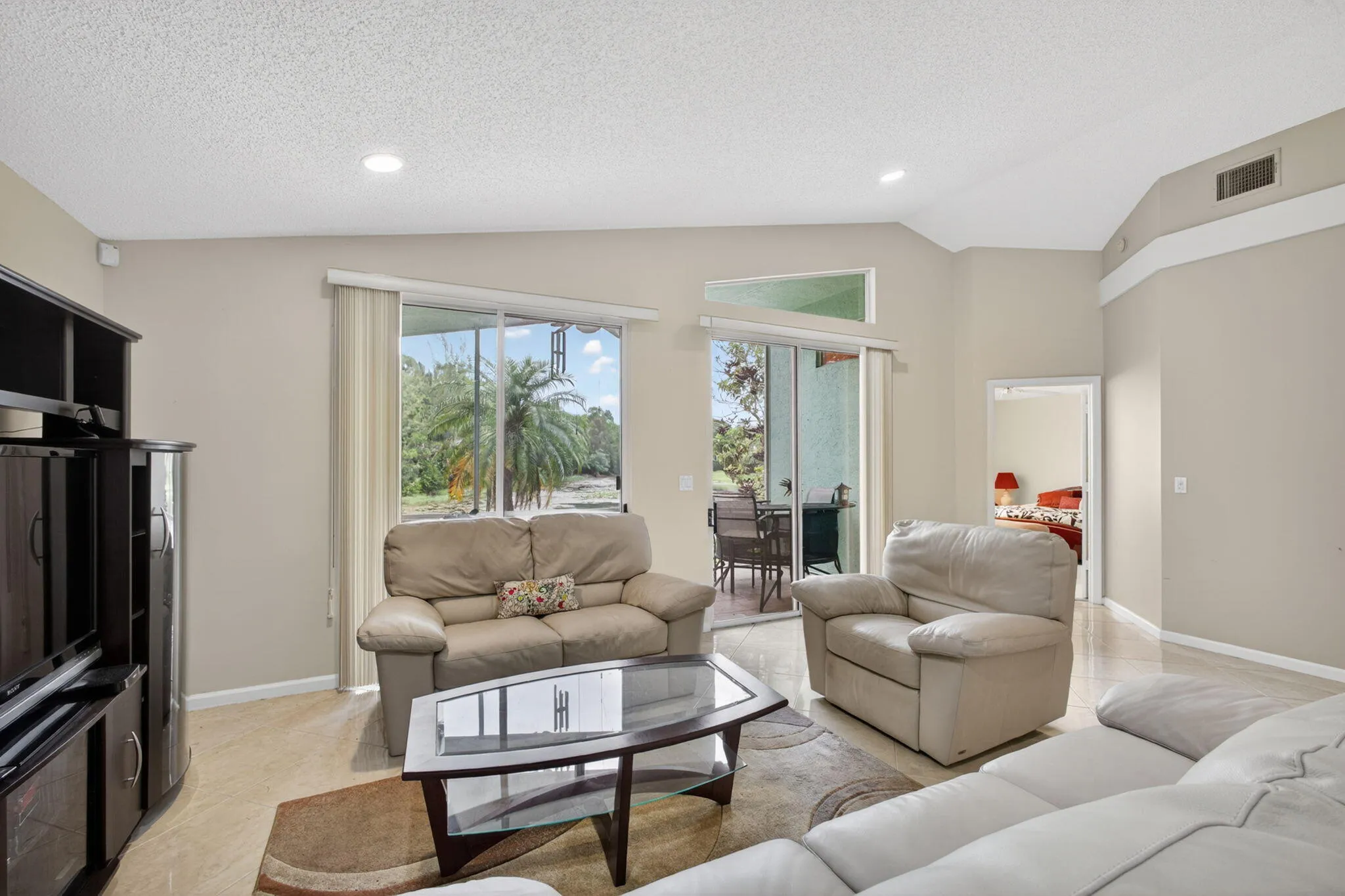 16-web-or-mls-5D1A9359