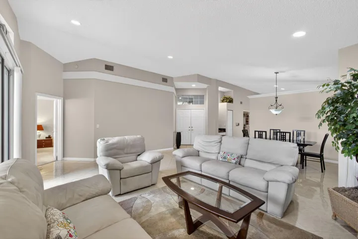 19-web-or-mls-5D1A9375