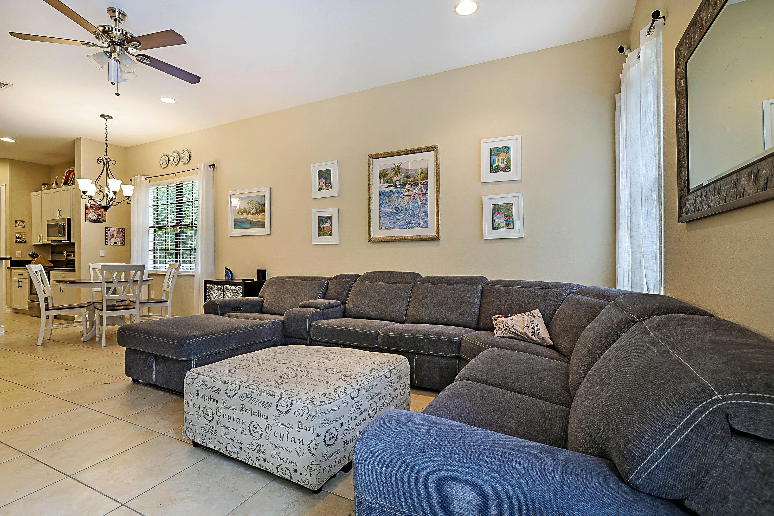 7593 NW 113th Ave -14