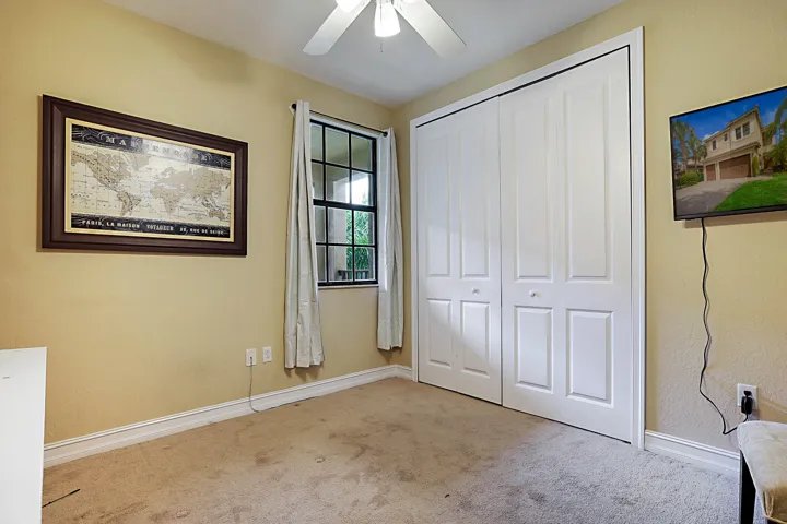 7593 NW 113th Ave -32