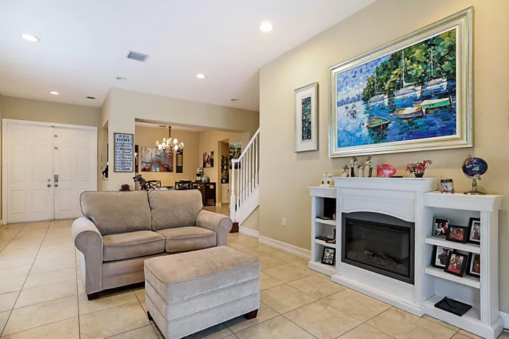 7593 NW 113th Ave -4