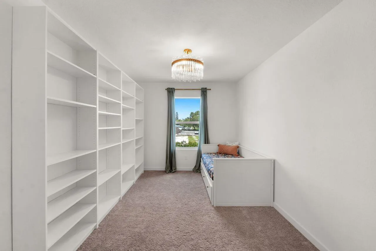 Second Floor Loft/Bonus space