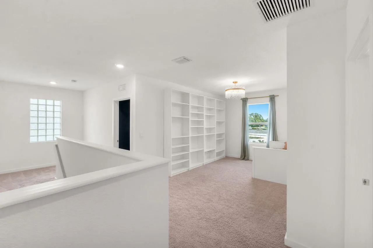 Loft Flex Space