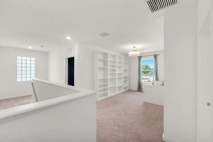 Loft Flex Space