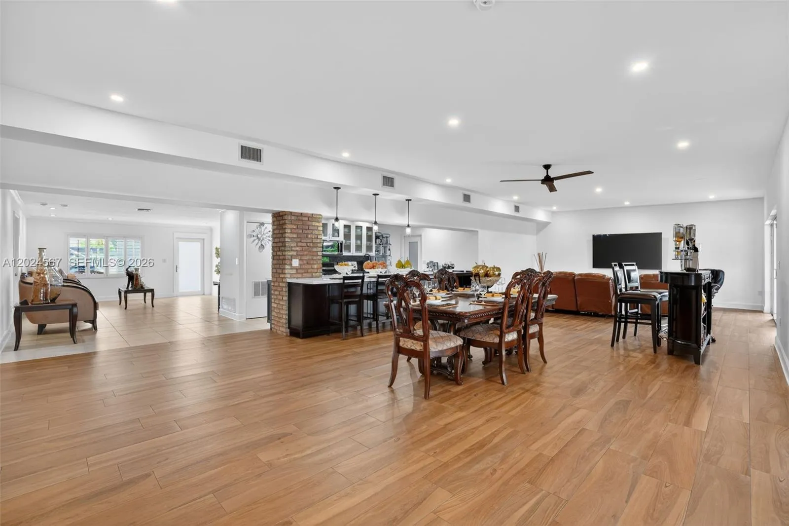 Property photo 77