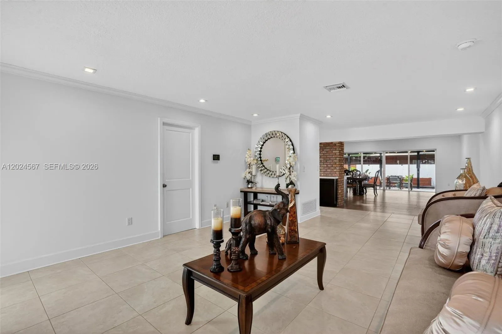 Property photo 161