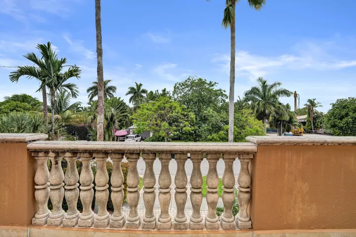 Third Floor Sundeck View