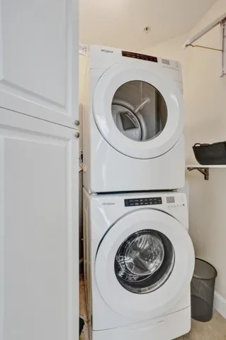 Full-Sized Laundry, First Floor