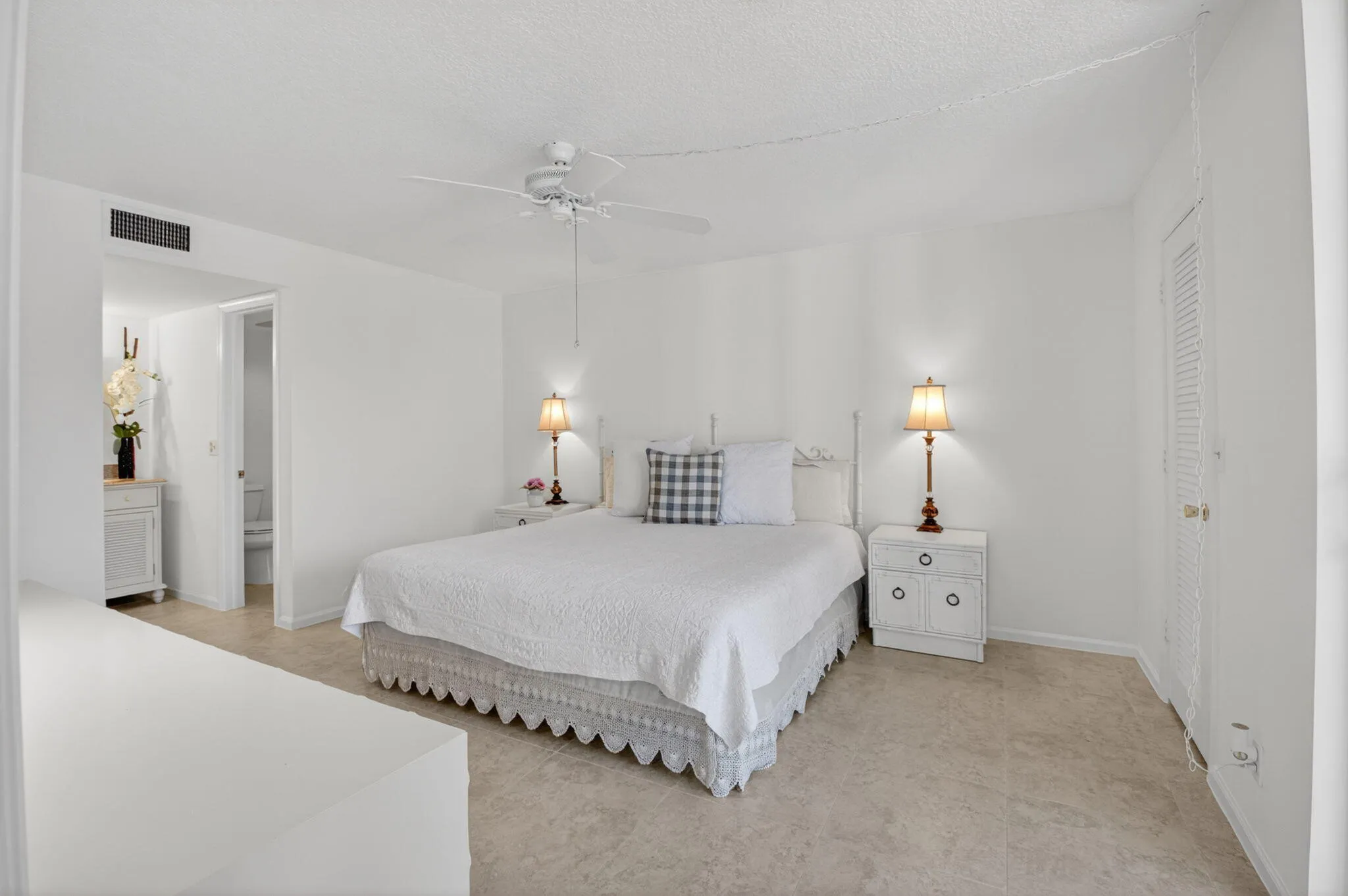 BR Suite 2