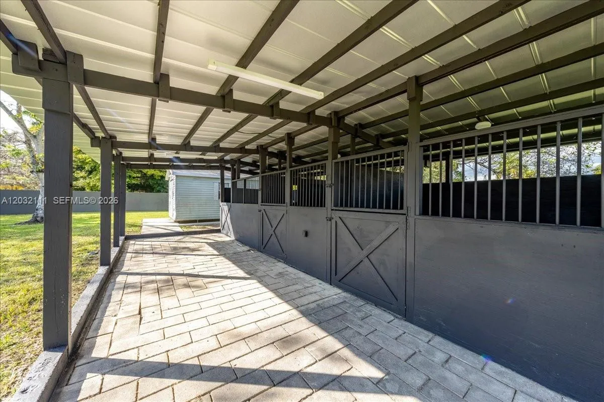 Property photo 54