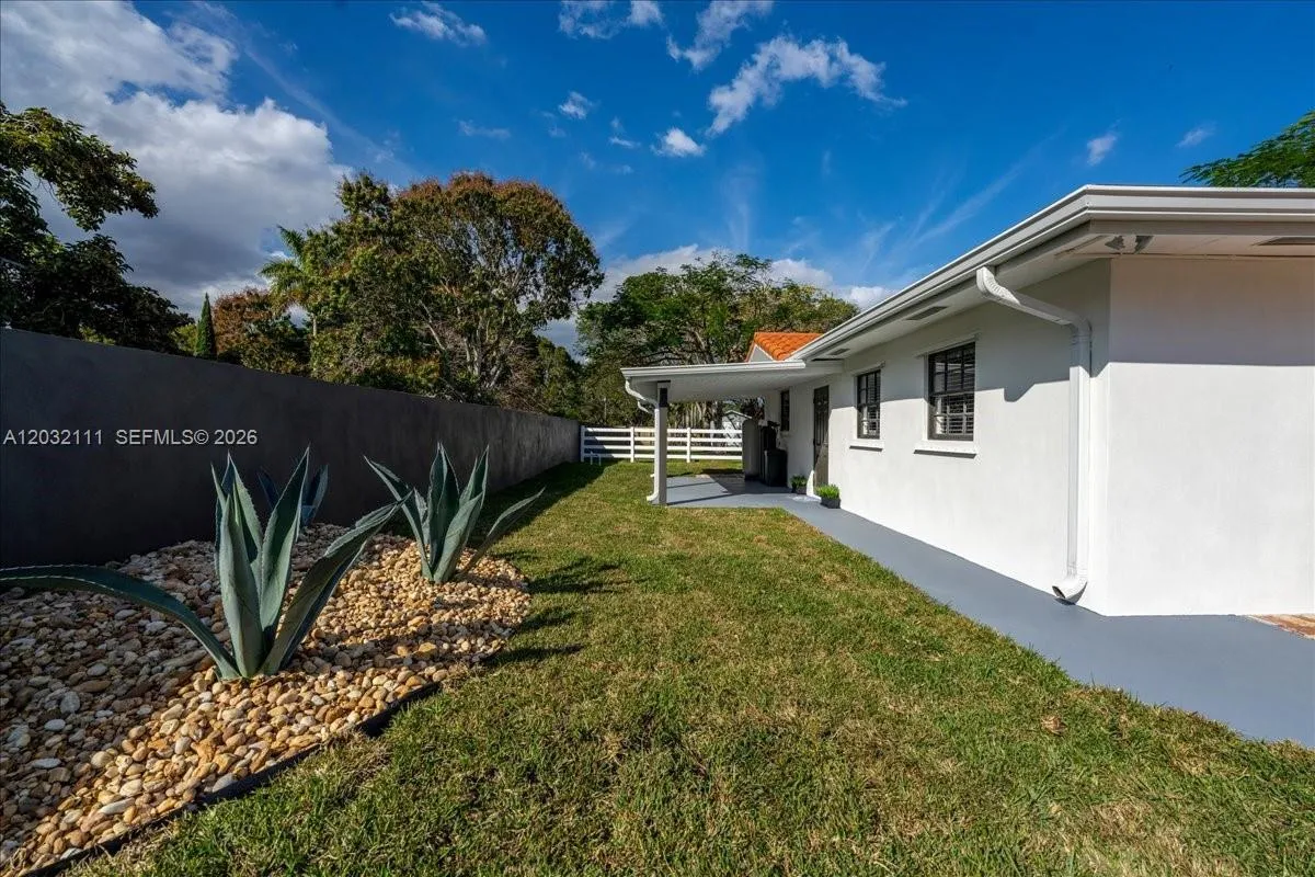 Property photo 40