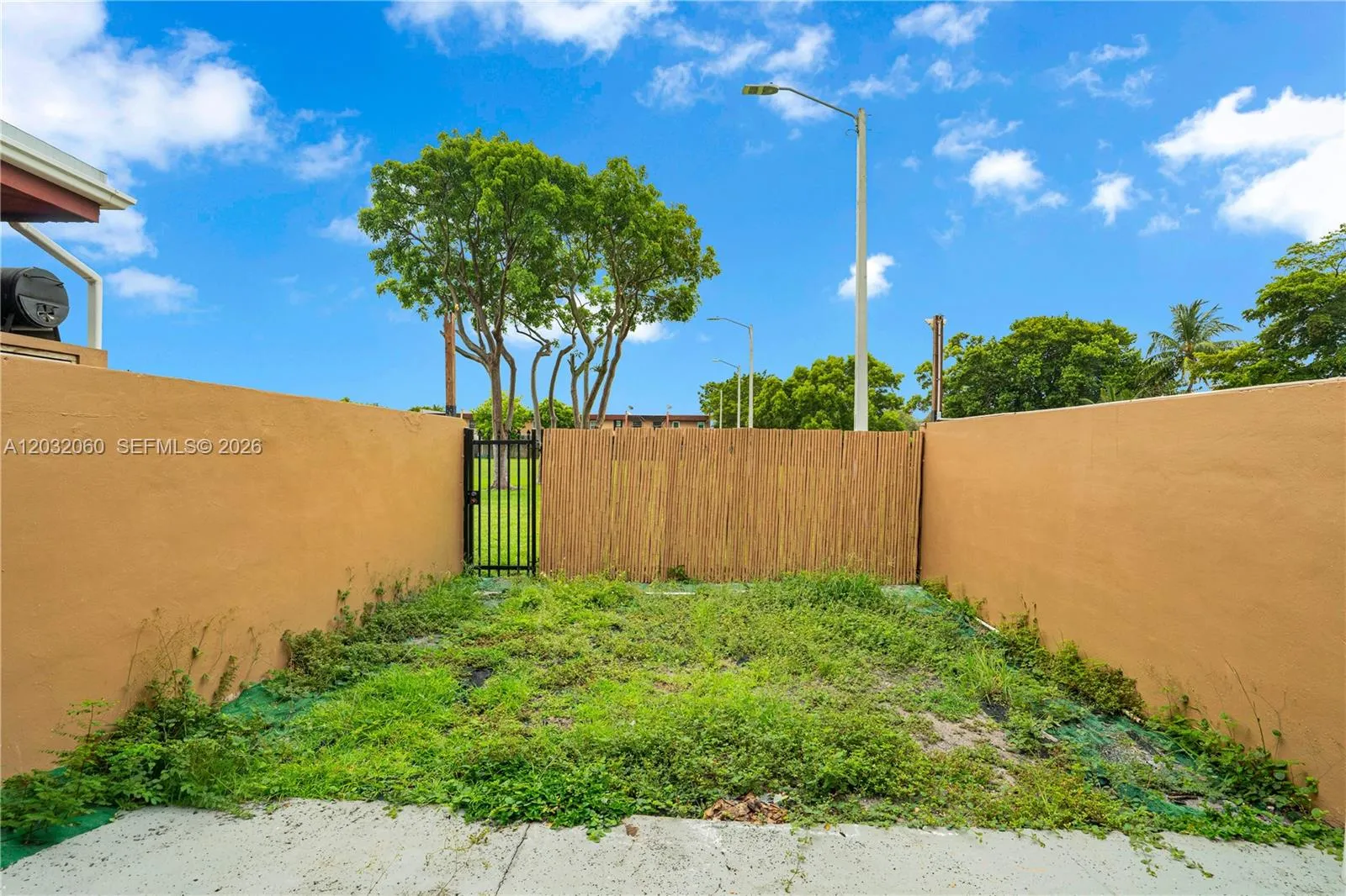 Property photo 31