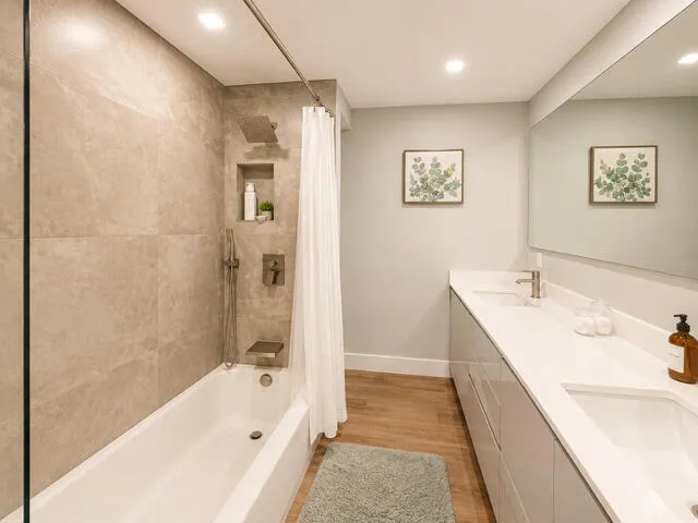 Master w tub