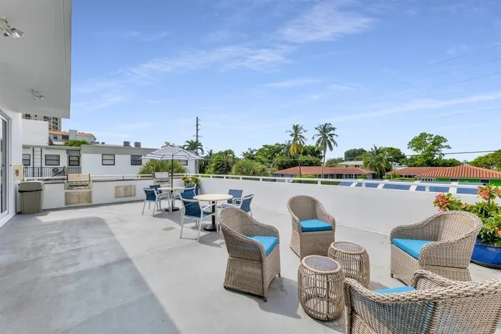 BBQ area with lounging