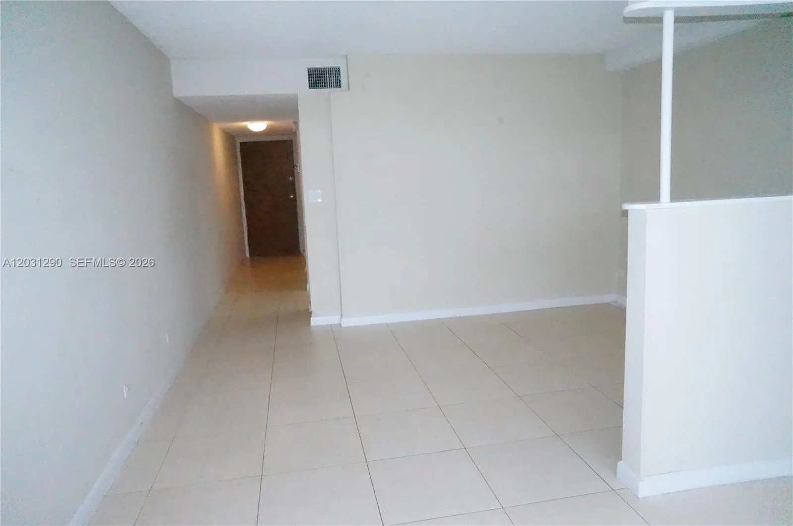 Studio towards door