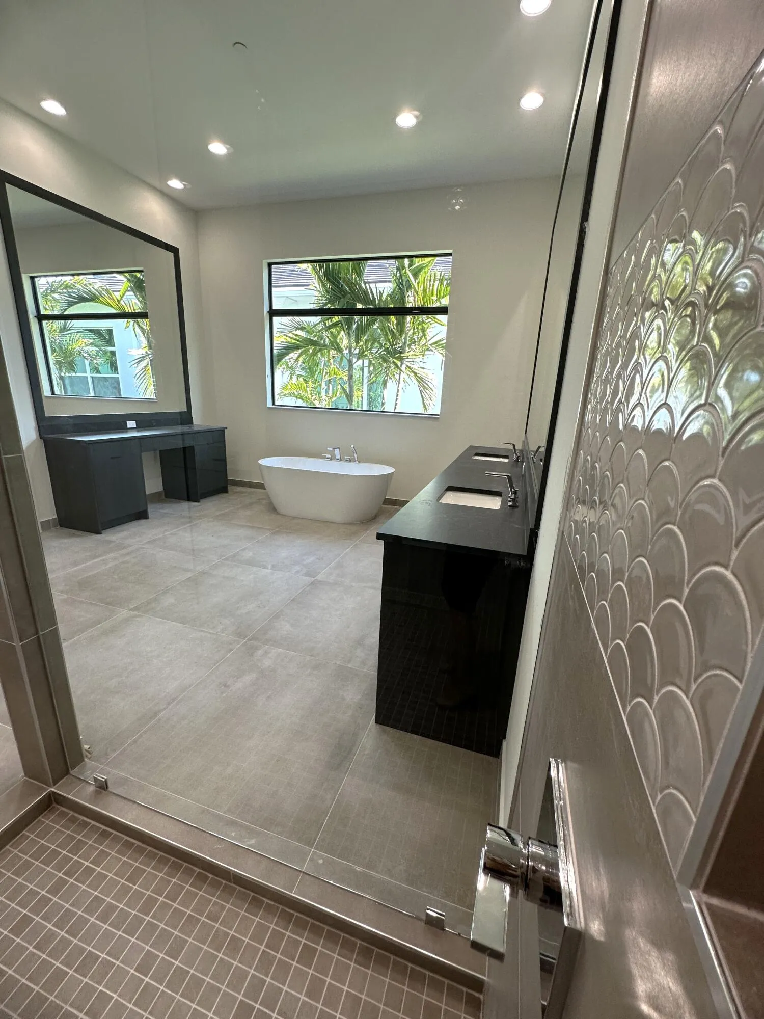 Lot 5 Master Bath Shower 2