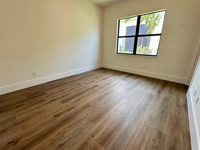 1st Floor Guest Suite