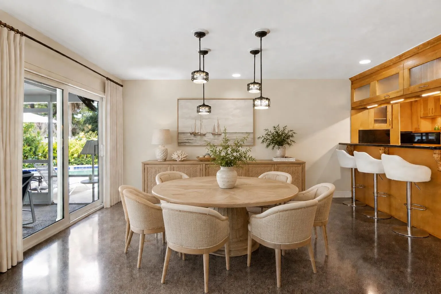 Virtually Staged Dining Area