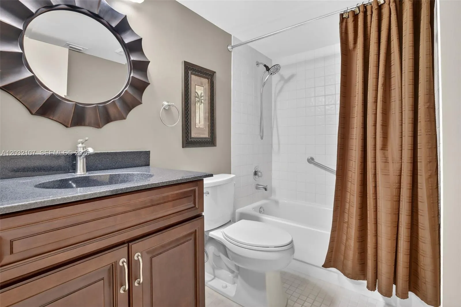 Property photo 44