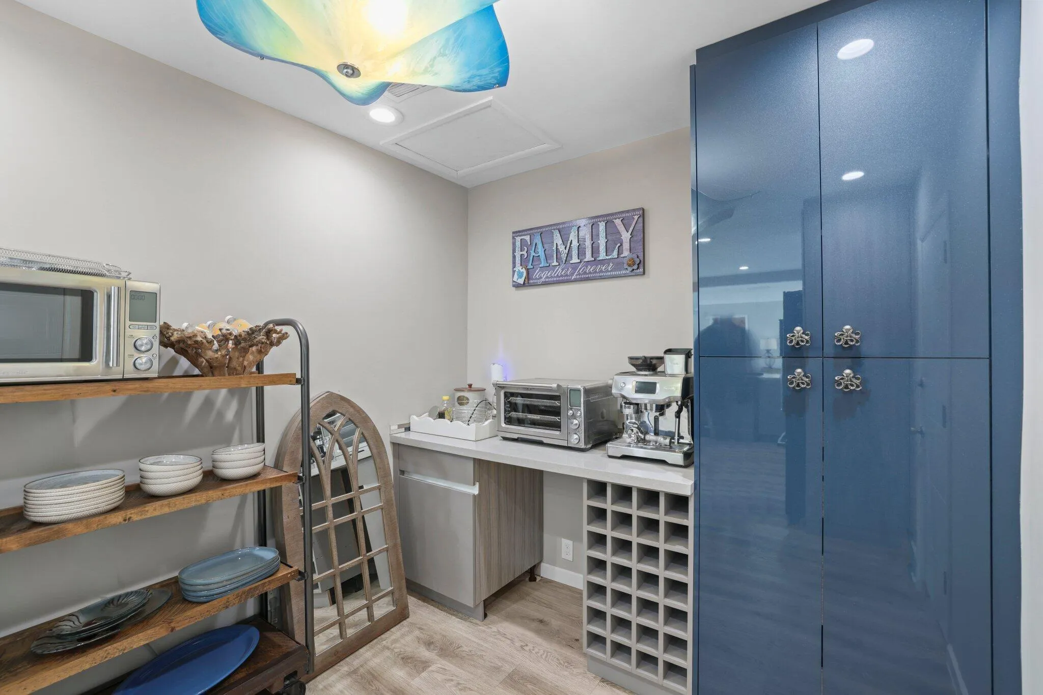 4021 Northeast 27th Terrace - 35.jpg-SMA