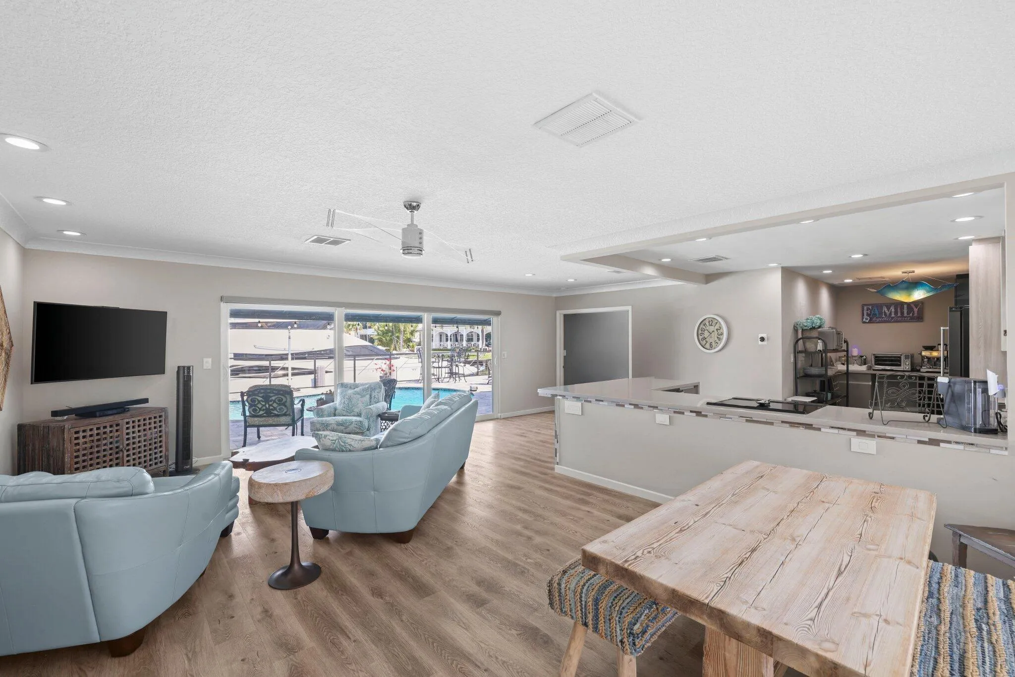 4021 Northeast 27th Terrace - 27.jpg-SMA