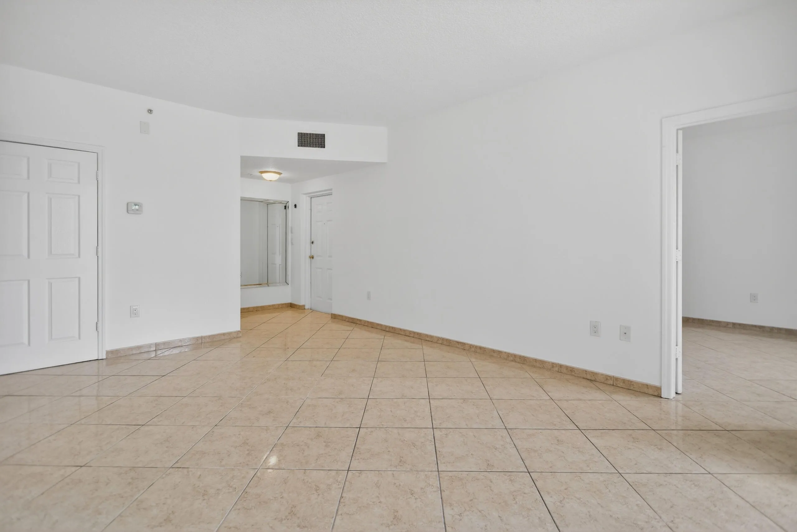 Living room 3