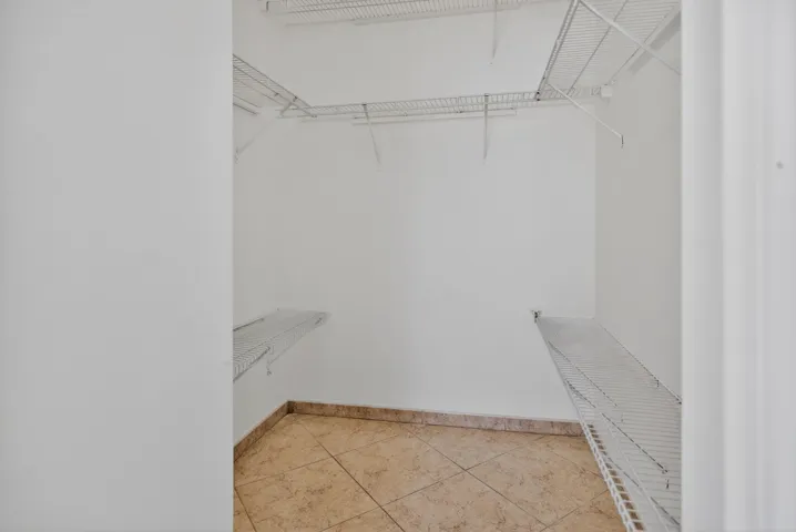 Master's walking closet