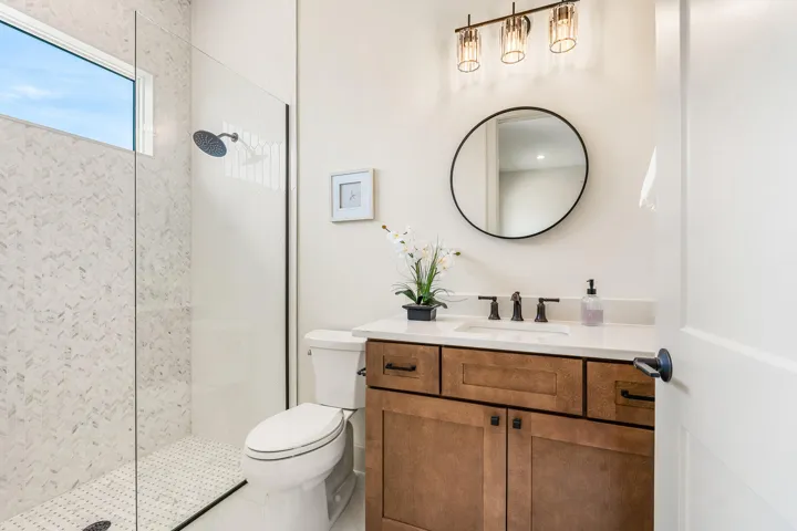 Bathroom 4