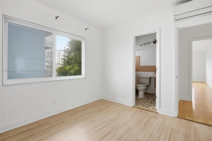 Photo 38