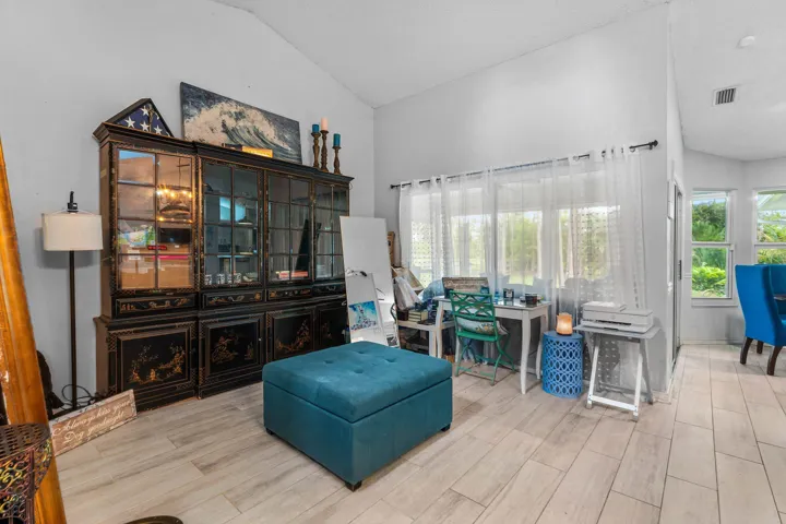 006-1274482ndStreetNorth-WestPalmBeach-F