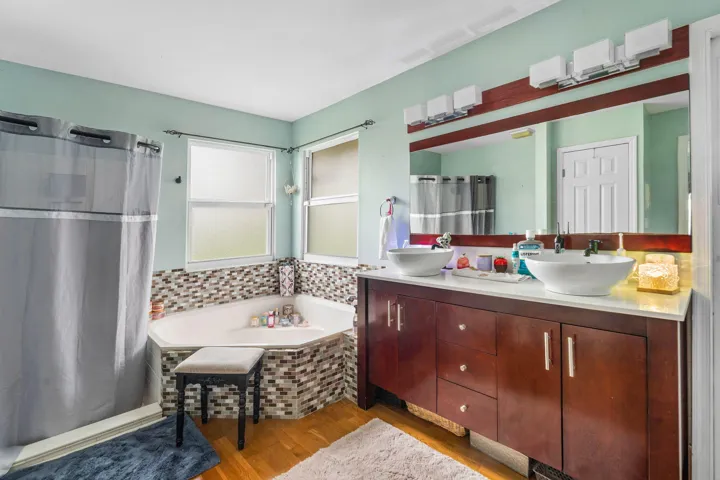 019-1274482ndStreetNorth-WestPalmBeach-F