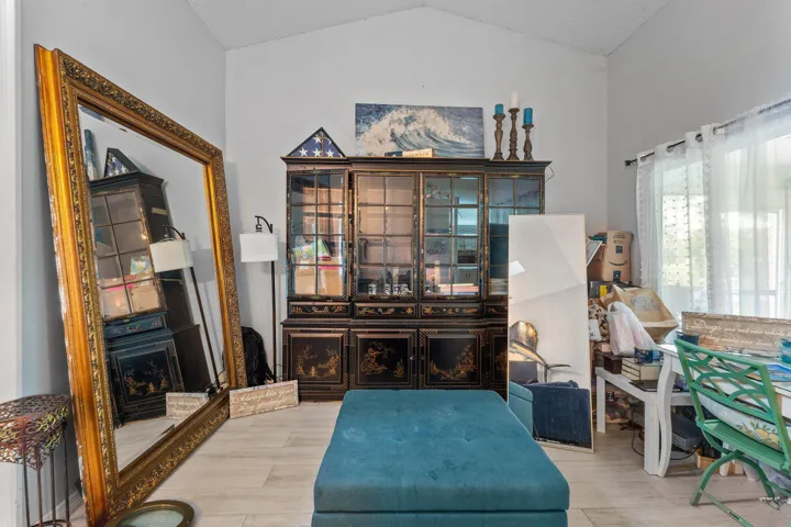 007-1274482ndStreetNorth-WestPalmBeach-F