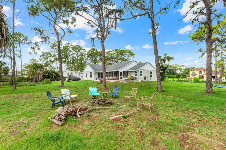 027-1274482ndStreetNorth-WestPalmBeach-F